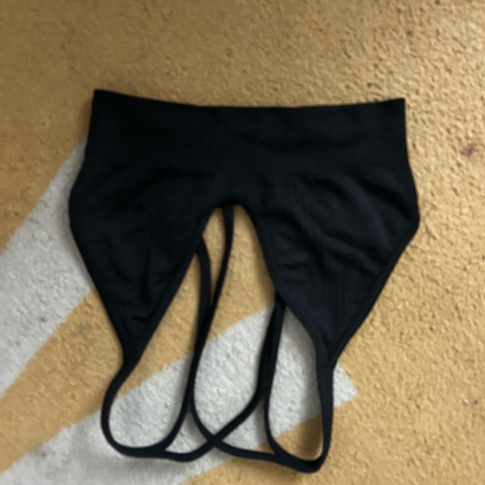 Lulu sports bra